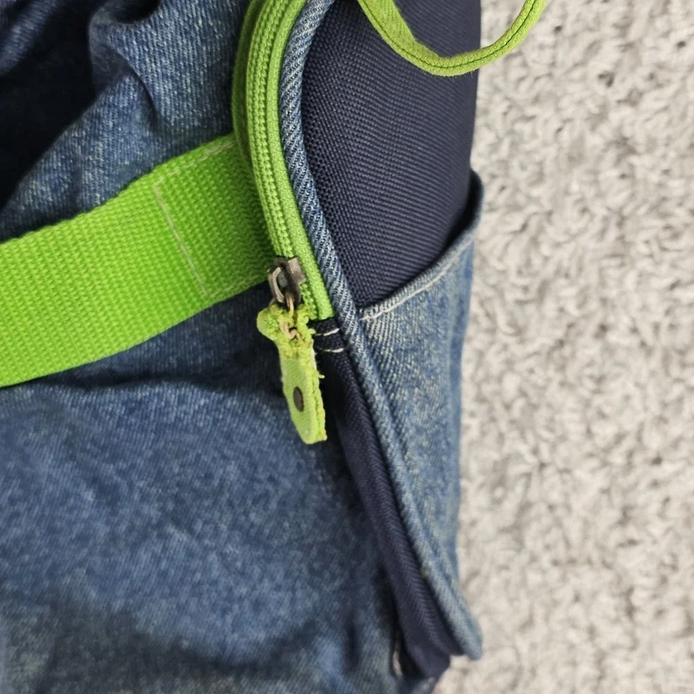 Vintage Winnie The Pooh Denim Embroidered Drawstring Buckle Backpack Satchel